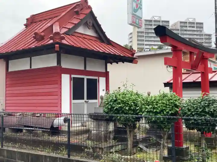 鼻黒稲荷大明神(神奈川県)