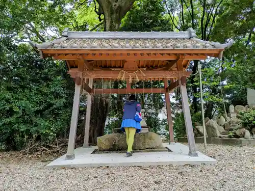白山神社（市場）の手水舎