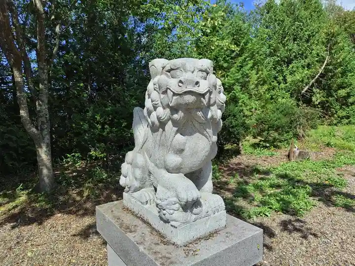東瓜幕八幡神社の狛犬
