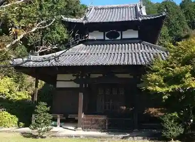 西寿寺の本殿・本堂