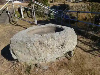 布良崎神社の手水舎