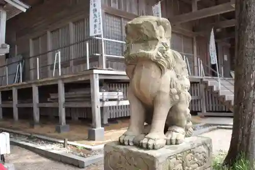 鳥海山大物忌神社吹浦口ノ宮の狛犬