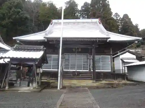 清園寺の本殿・本堂