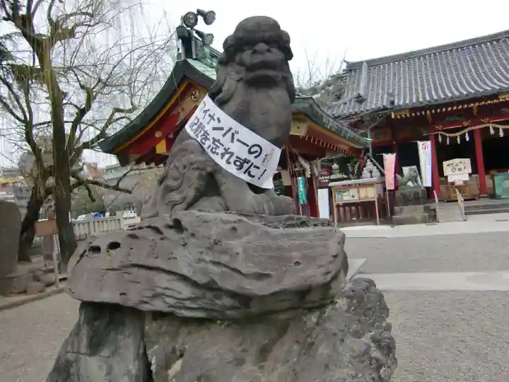 浅草神社の狛犬