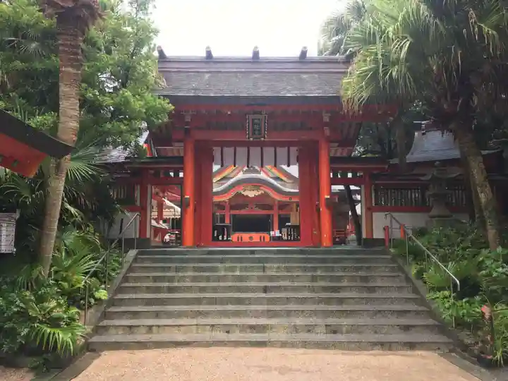 青島神社(青島神宮)の山門・神門