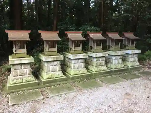 安房神社の末社