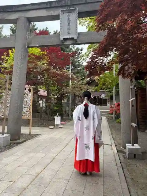 彌彦神社 (伊夜日子神社)(北海道)