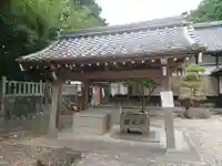 篠束神社の手水舎