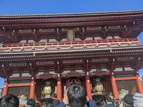 浅草寺の山門・神門