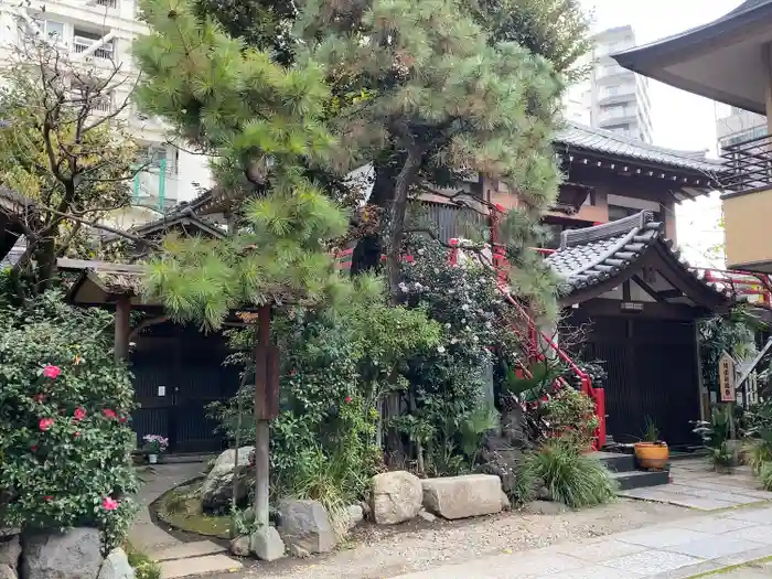 薬王寺の建物その他