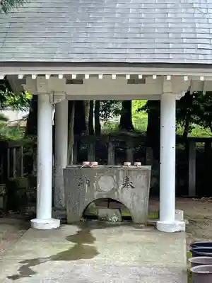 串間神社の手水舎