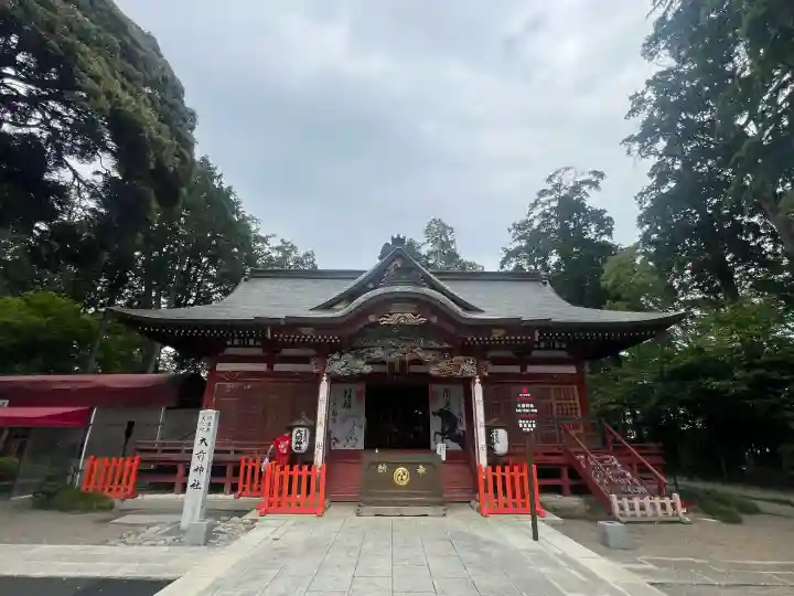 大前神社の{uncategorized: "未分類", other: "その他", undefined: "問題あり", building: "その他建物", grave: "お墓", sacred_gate: "鳥居", guardian: "狛犬", statue: "像", buddha: "仏像", history: "歴史", nature: "自然", garden: "庭園", animal: "動物", pagoda: "塔", temizu: "手水舎", mountain_gate: "山門・神門", sanctuary: "本殿・本堂", subordinate: "末社・摂社", art: "芸術", scenery: "景色", jizo: "地蔵", ema: "絵馬", goshuin: "御朱印", omikuji: "おみくじ", items: "授与品その他", amulet: "お守り", goshuincho: "御朱印帳", eats: "食事", festival: "お祭り", votive_dance: "神楽", shichigosan: "七五三参", wedding: "結婚式", experience: "体験その他", initially: "初詣", around: "周辺", anti_infection: "感染症対策"}