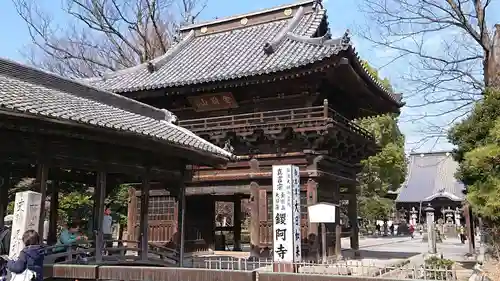 鑁阿寺の本殿・本堂