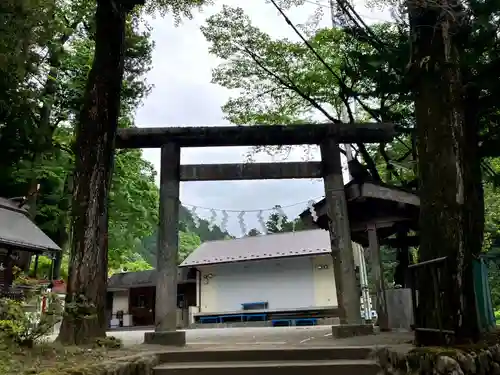 奥氷川神社(東京都)