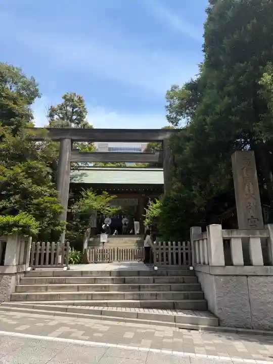 東京大神宮の{uncategorized: "未分類", other: "その他", undefined: "問題あり", building: "その他建物", grave: "お墓", sacred_gate: "鳥居", guardian: "狛犬", statue: "像", buddha: "仏像", history: "歴史", nature: "自然", garden: "庭園", animal: "動物", pagoda: "塔", temizu: "手水舎", mountain_gate: "山門・神門", sanctuary: "本殿・本堂", subordinate: "末社・摂社", art: "芸術", scenery: "景色", jizo: "地蔵", ema: "絵馬", goshuin: "御朱印", omikuji: "おみくじ", items: "授与品その他", amulet: "お守り", goshuincho: "御朱印帳", eats: "食事", festival: "お祭り", votive_dance: "神楽", shichigosan: "七五三参", wedding: "結婚式", experience: "体験その他", initially: "初詣", around: "周辺", anti_infection: "感染症対策"}
