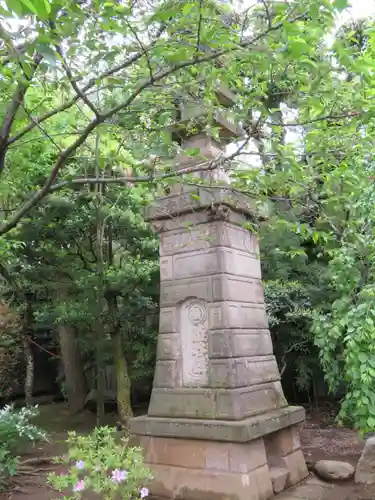 新井薬師（梅照院）の塔