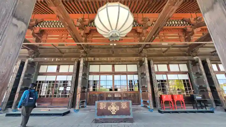 護国寺の{uncategorized: "未分類", other: "その他", undefined: "問題あり", building: "その他建物", grave: "お墓", sacred_gate: "鳥居", guardian: "狛犬", statue: "像", buddha: "仏像", history: "歴史", nature: "自然", garden: "庭園", animal: "動物", pagoda: "塔", temizu: "手水舎", mountain_gate: "山門・神門", sanctuary: "本殿・本堂", subordinate: "末社・摂社", art: "芸術", scenery: "景色", jizo: "地蔵", ema: "絵馬", goshuin: "御朱印", omikuji: "おみくじ", items: "授与品その他", amulet: "お守り", goshuincho: "御朱印帳", eats: "食事", festival: "お祭り", votive_dance: "神楽", shichigosan: "七五三参", wedding: "結婚式", experience: "体験その他", initially: "初詣", around: "周辺", anti_infection: "感染症対策"}