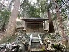 真弓八幡宮の本殿