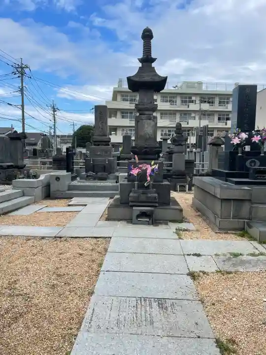 沼影観音堂(廣田寺)の{uncategorized: "未分類", other: "その他", undefined: "問題あり", building: "その他建物", grave: "お墓", sacred_gate: "鳥居", guardian: "狛犬", statue: "像", buddha: "仏像", history: "歴史", nature: "自然", garden: "庭園", animal: "動物", pagoda: "塔", temizu: "手水舎", mountain_gate: "山門・神門", sanctuary: "本殿・本堂", subordinate: "末社・摂社", art: "芸術", scenery: "景色", jizo: "地蔵", ema: "絵馬", goshuin: "御朱印", omikuji: "おみくじ", items: "授与品その他", amulet: "お守り", goshuincho: "御朱印帳", eats: "食事", festival: "お祭り", votive_dance: "神楽", shichigosan: "七五三参", wedding: "結婚式", experience: "体験その他", initially: "初詣", around: "周辺", anti_infection: "感染症対策"}