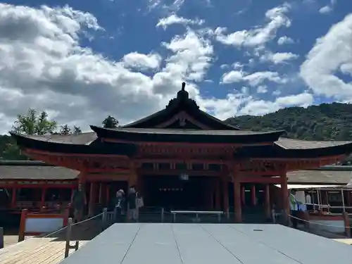 厳島神社(広島県)