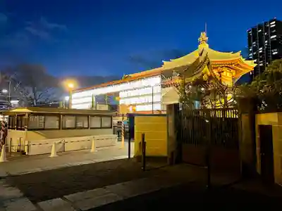 寛永寺不忍池弁天堂の初詣