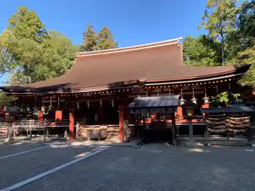 石上神社の本殿