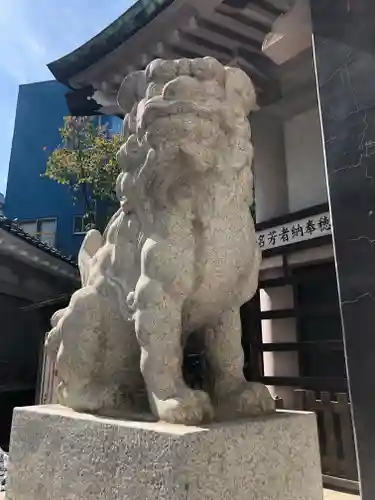 須賀神社の狛犬