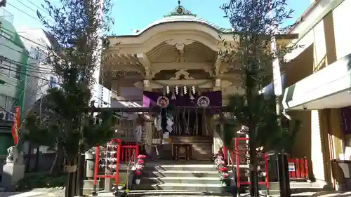 矢先稲荷神社の本殿・本堂