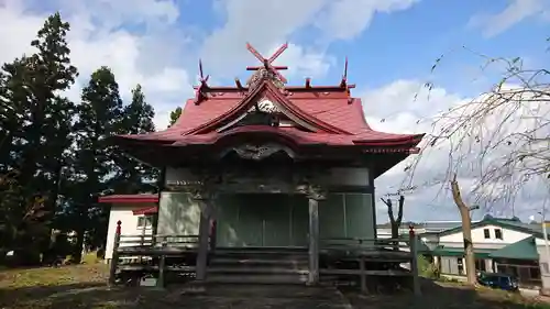 稲荷神社の本殿