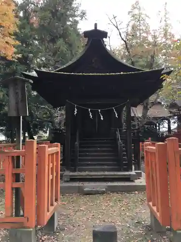 大井俣窪八幡神社の末社・摂社