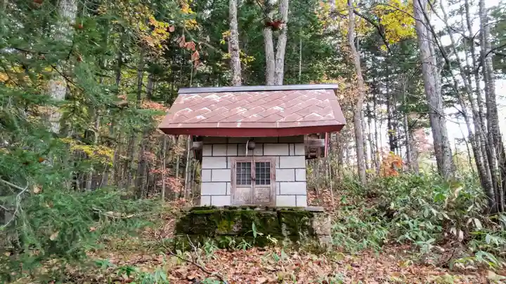 沼崎神社の本殿・本堂