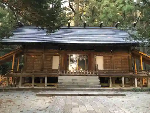 赤城神社(三夜沢町)の本殿