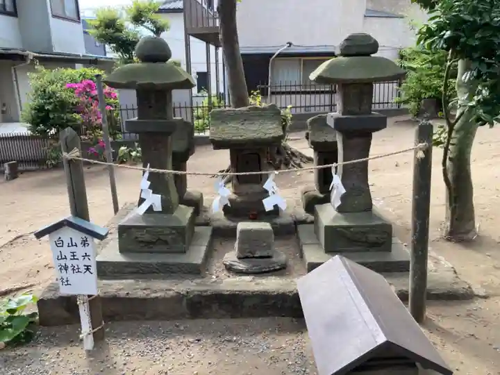 片瀬諏訪神社の末社・摂社