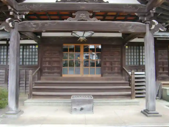 常與寺の本殿・本堂