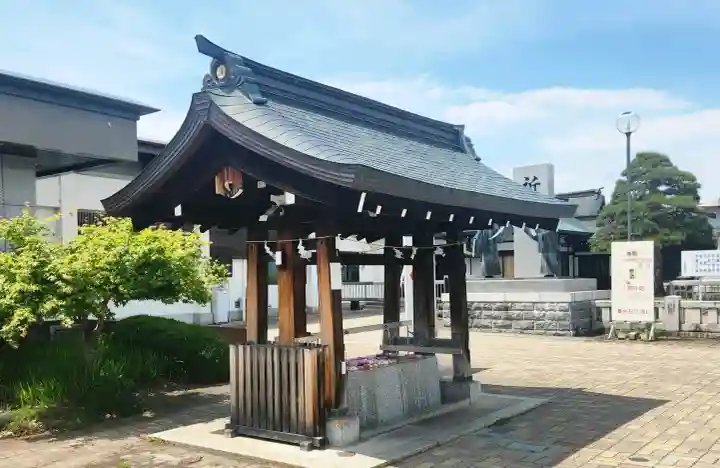 山形縣護國神社の{uncategorized: "未分類", other: "その他", undefined: "問題あり", building: "その他建物", grave: "お墓", sacred_gate: "鳥居", guardian: "狛犬", statue: "像", buddha: "仏像", history: "歴史", nature: "自然", garden: "庭園", animal: "動物", pagoda: "塔", temizu: "手水舎", mountain_gate: "山門・神門", sanctuary: "本殿・本堂", subordinate: "末社・摂社", art: "芸術", scenery: "景色", jizo: "地蔵", ema: "絵馬", goshuin: "御朱印", omikuji: "おみくじ", items: "授与品その他", amulet: "お守り", goshuincho: "御朱印帳", eats: "食事", festival: "お祭り", votive_dance: "神楽", shichigosan: "七五三参", wedding: "結婚式", experience: "体験その他", initially: "初詣", around: "周辺", anti_infection: "感染症対策"}