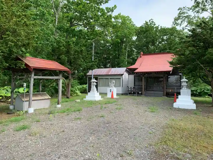 茶内八幡神社のその他建物