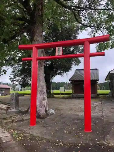 稲荷神社の鳥居