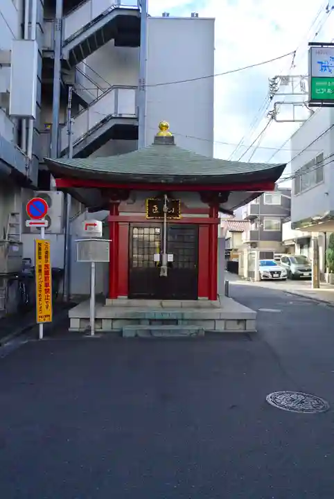 本郷薬師堂(東京都)