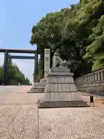 靖國神社の狛犬