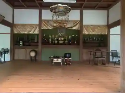 光明寺の本殿・本堂