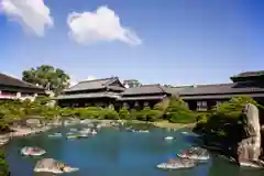 信行寺の庭園