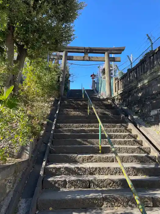 筑土八幡神社の鳥居