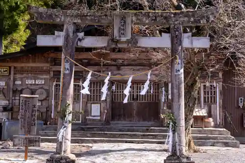 八重河内尾之島正八幡社(長野県)