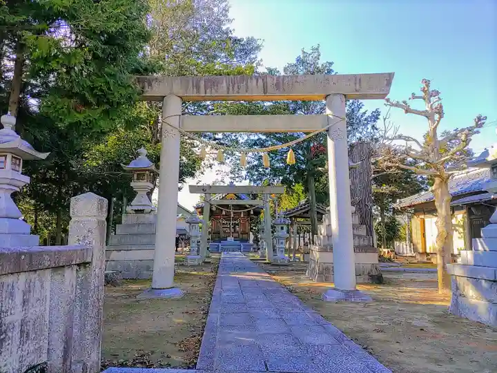 神明社(渕高)の鳥居