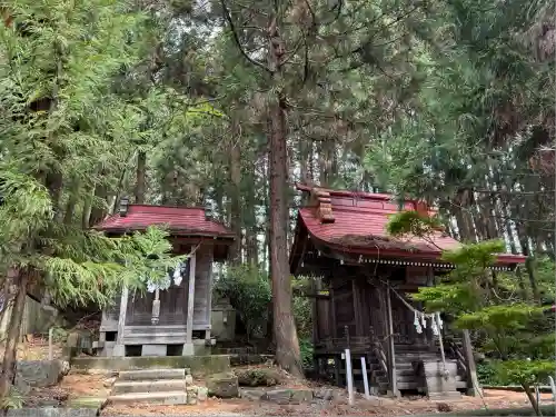 鼬幣稲荷神社(岩手県)