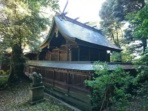 菅生石部神社の本殿