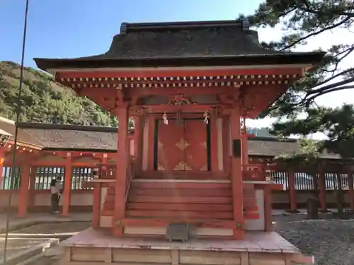 日御碕神社の末社