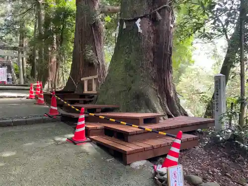 白山比咩神社(石川県)