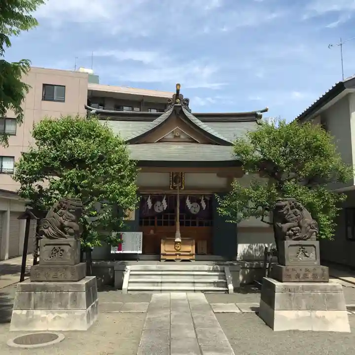 穏田神社の本殿・本堂