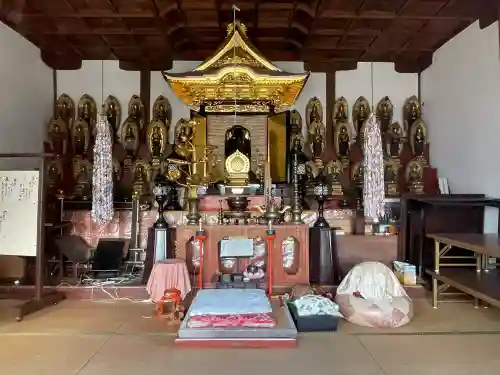 浄泉寺の{uncategorized: "未分類", other: "その他", undefined: "問題あり", building: "その他建物", grave: "お墓", sacred_gate: "鳥居", guardian: "狛犬", statue: "像", buddha: "仏像", history: "歴史", nature: "自然", garden: "庭園", animal: "動物", pagoda: "塔", temizu: "手水舎", mountain_gate: "山門・神門", sanctuary: "本殿・本堂", subordinate: "末社・摂社", art: "芸術", scenery: "景色", jizo: "地蔵", ema: "絵馬", goshuin: "御朱印", omikuji: "おみくじ", items: "授与品その他", amulet: "お守り", goshuincho: "御朱印帳", eats: "食事", festival: "お祭り", votive_dance: "神楽", shichigosan: "七五三参", wedding: "結婚式", experience: "体験その他", initially: "初詣", around: "周辺", anti_infection: "感染症対策"}